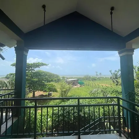 Casa Tropical Beach Front